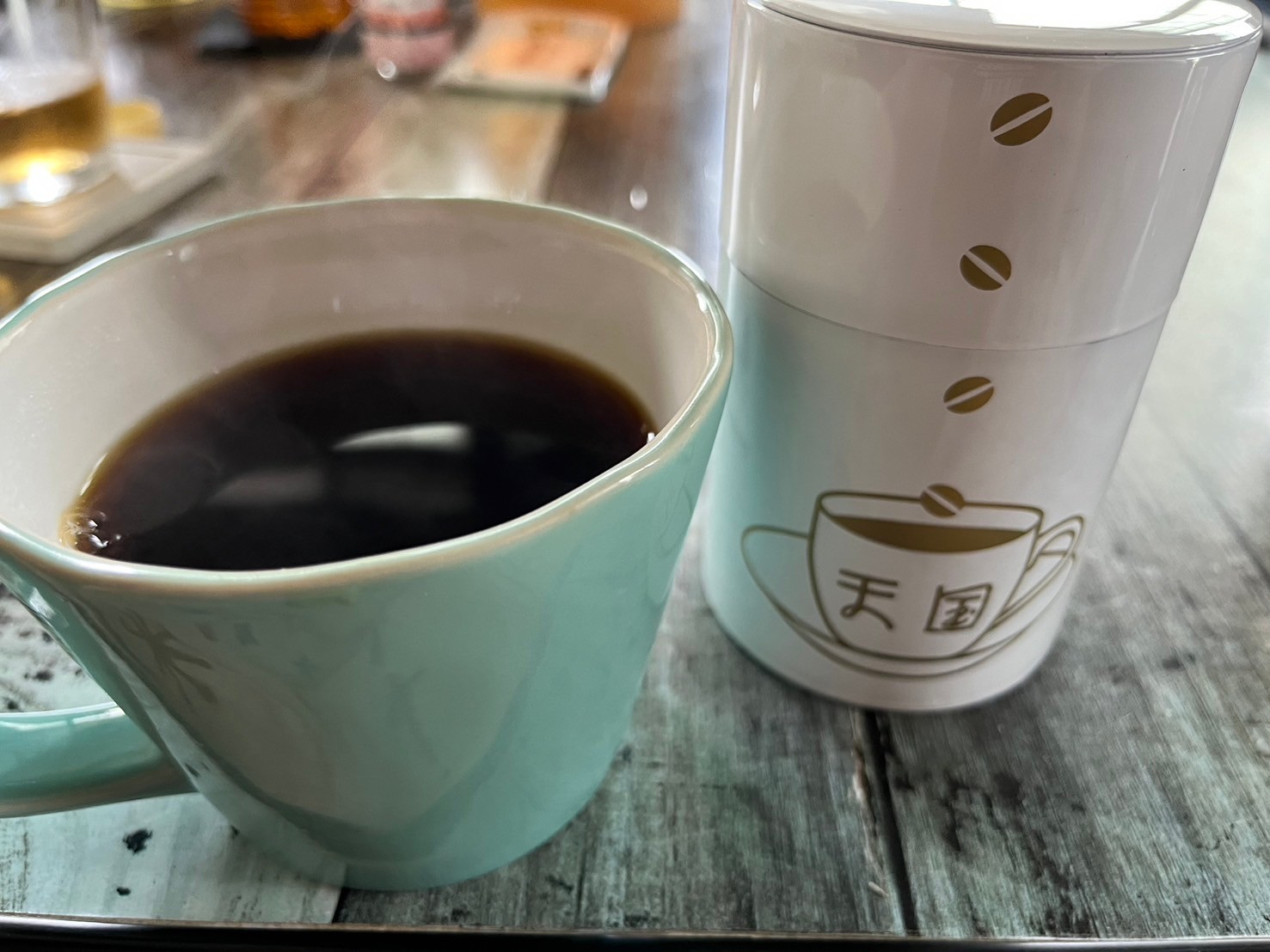 コーヒー缶とコーヒー